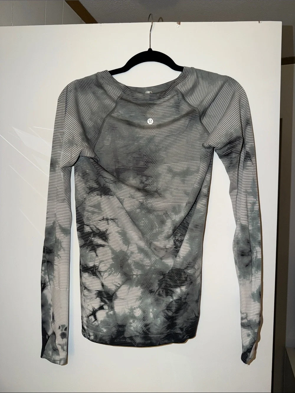 Lululemon tie-dye long sleeve